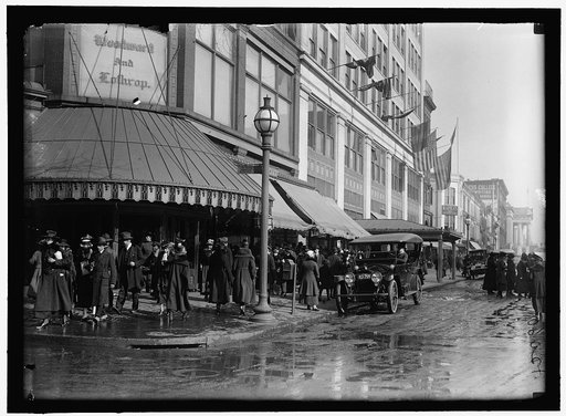Street scene, Woodward & Lothrop, 11th and F Streets, NW, Washington, D.C.