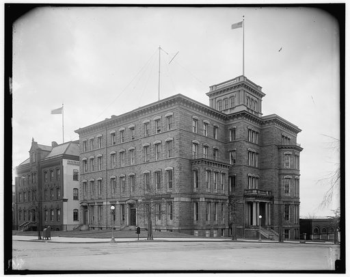 U.S. Public Health Service building, B St., SE