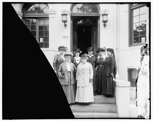 Woman's Committee Council of Nat'l Defense