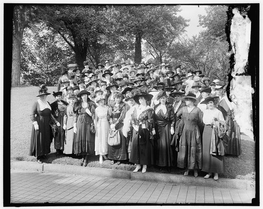 Woman's Liberty Loan Committee