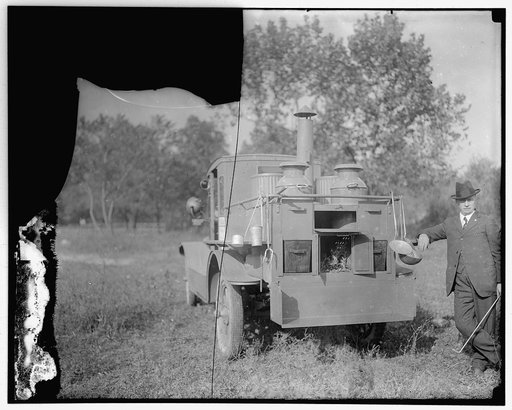 Capt. Buzzcott's army kitchen