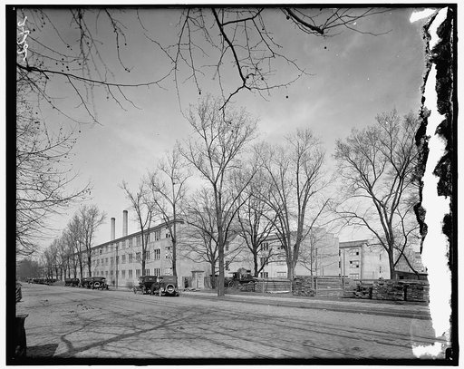 Army & Navy Bldg. at 6th & B