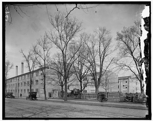 Army & Navy Bldg. at 6th & B