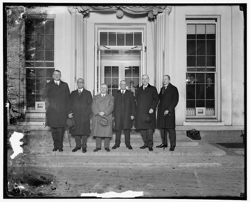 Group of men at White House, Washington, D.C.