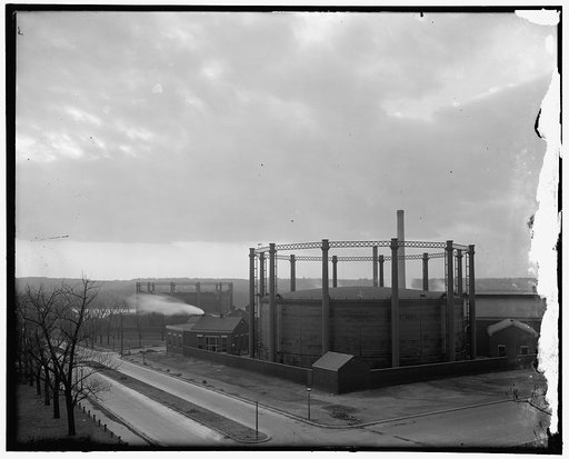 Gas tank at 26th & G