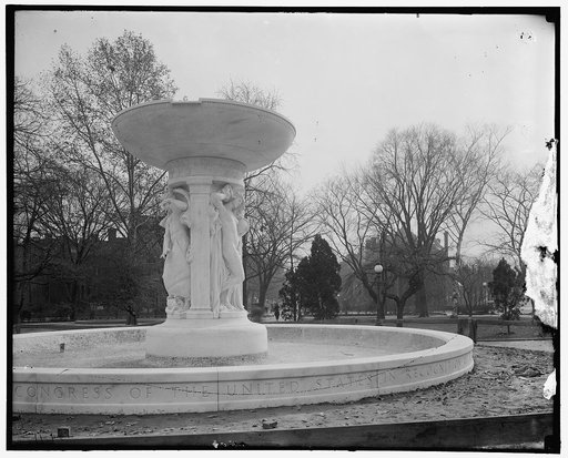 Fountain in Dupont Circle