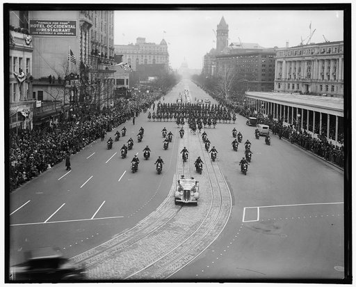 Parade on Pa. Ave. (Inauguration)