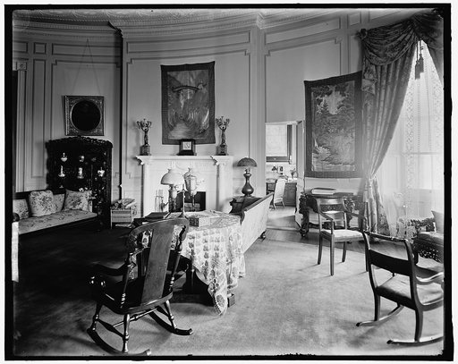 WHITE HOUSE. PRESIDENT'S PRIVATE LIBRARY