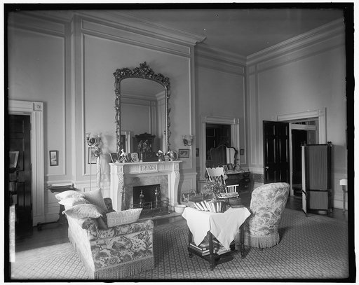 WHITE HOUSE. LIVING QUARTERS