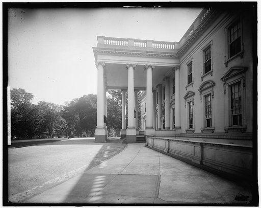 WHITE HOUSE. NORTH PORTICO