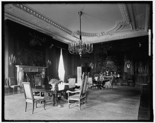 WHITE HOUSE. STATE DINING ROOM