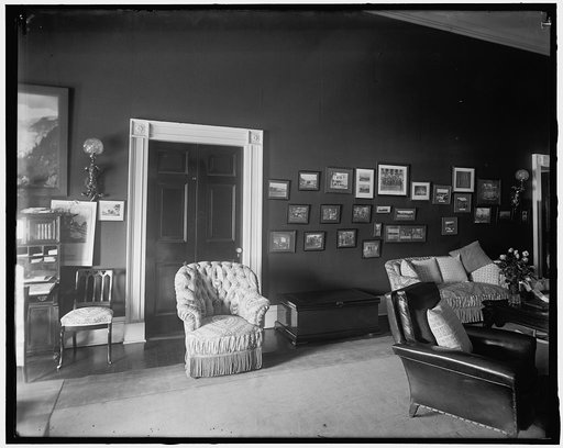 WHITE HOUSE. WEST SITTING ROOM
