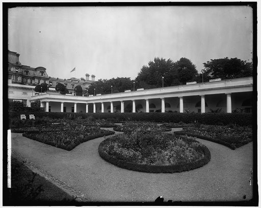 WHITE HOUSE. WEST GARDEN