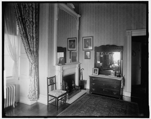 WHITE HOUSE. PRESIDENT'S DRESSING ROOM