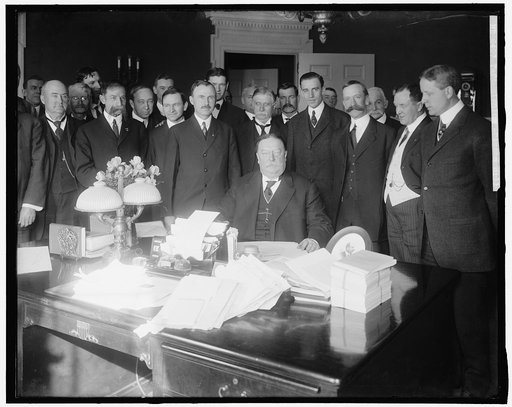 TAFT, WILLIAM HOWARD. SIGNING ARIZONA BILL