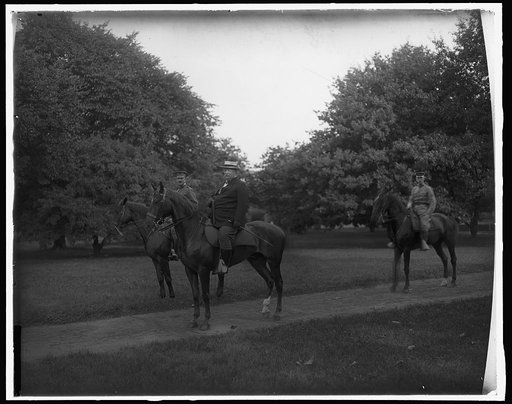 TAFT, WILLIAM HOWARD. ON HORSEBACK