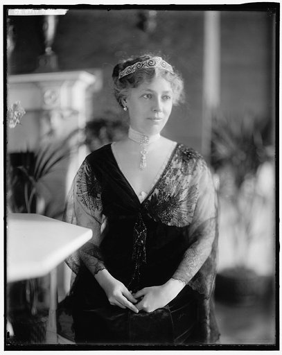 TAFT, MRS. W.H.