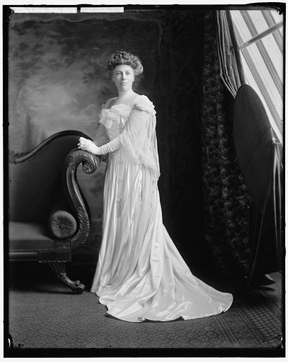 MRS. W.H. TAFT