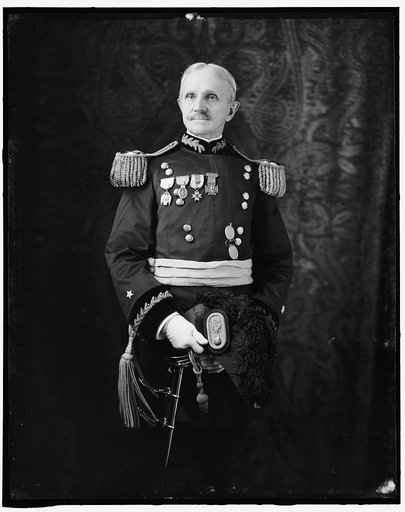 GEN. D.E. PARLOR[?