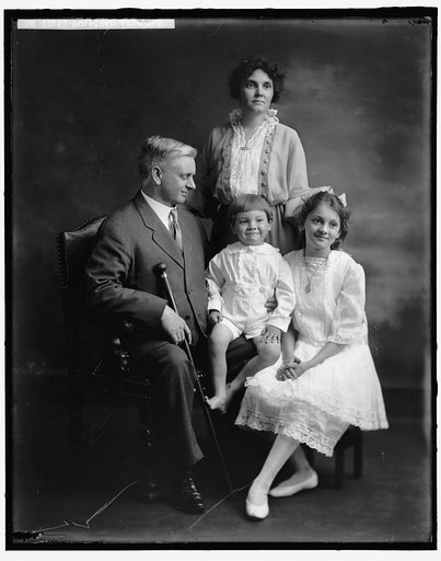 GORE, T.P. SENATOR. GROUP