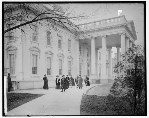 LANDERS & CO., H., AT WHITE HOUSE