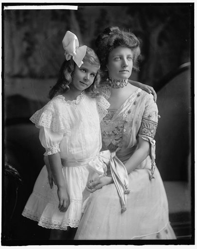 SMITHER, HENRY, MRS.