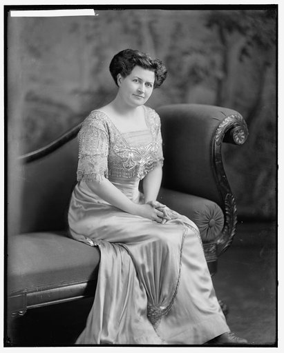 DeVRIES, M., MRS.