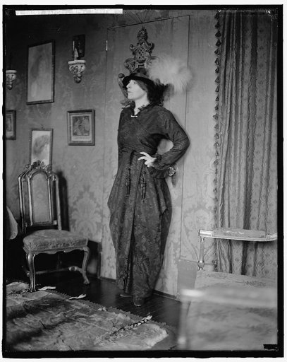 BARNEY, DREYFUS, MRS.