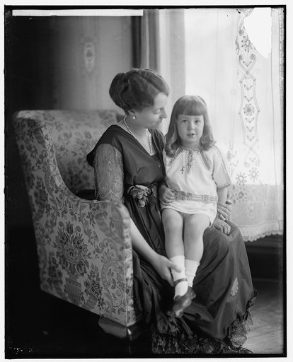 HATZFELD, PRINCESS von. WITH CHILD