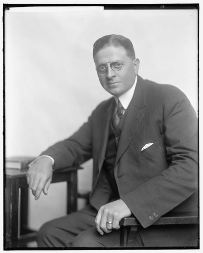 MOOREHEAD, FREDERICK E., DOCTOR