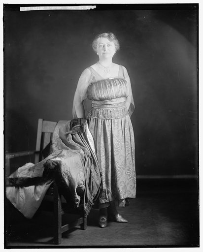 DONNER, D.M., MRS.
