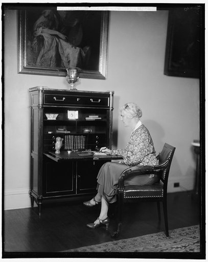 HOOVER, HERBERT C., MRS.