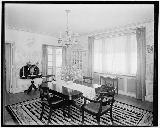 HOUSE INTERIOR