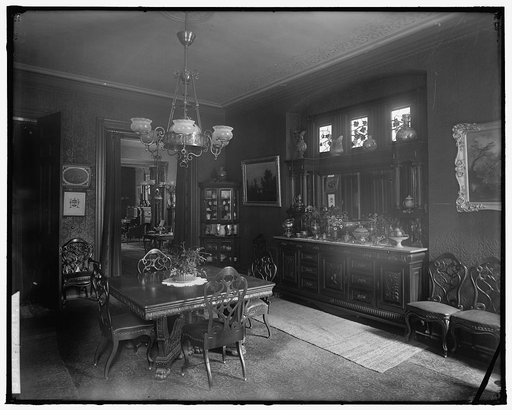LOCKETT, MISS. HOME, INTERIOR