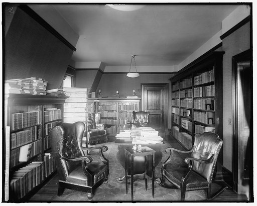 NATIONAL PRESS CLUB. LIBRARY