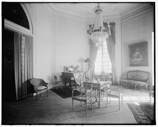 CUBAN LEGATION. SITTING ROOM
