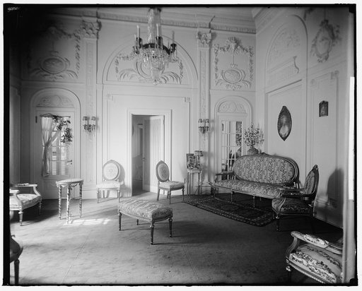 CUBAN LEGATION. SITTING ROOM