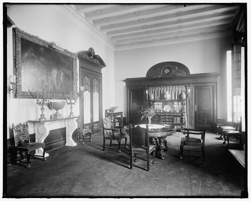 CUBAN LEGATION. SITTING ROOM