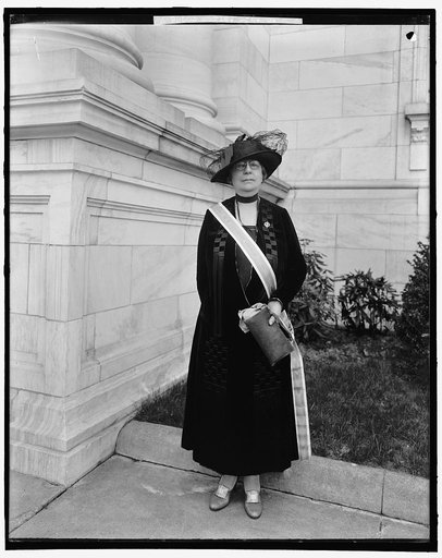 EARLE, S.W., MRS.