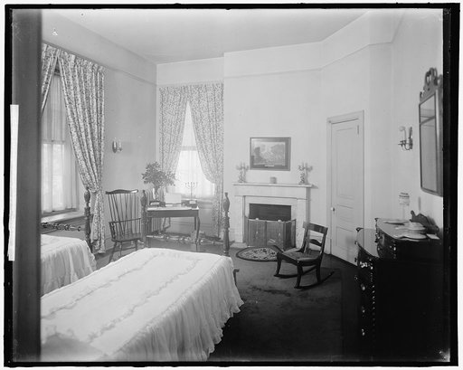 DODD, ALVIN, MRS., HOME INTERIOR