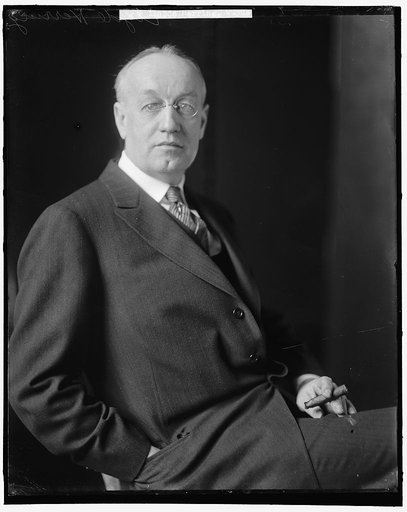 HERRING, CLYDE
