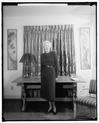 FRANKFURTER, FELIX, MRS.