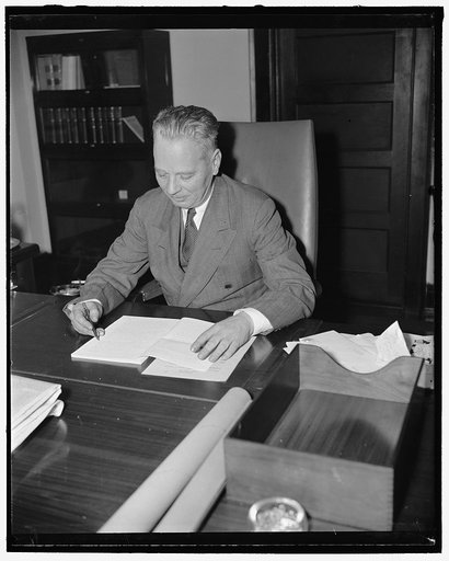 Sumner T. Pike