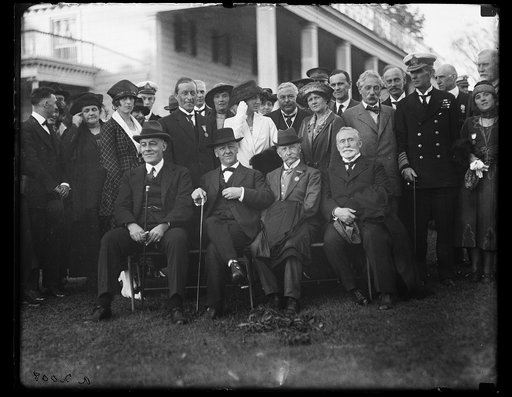 Group; Sir Auckland Geddes, Josephus Daniels front row. Mount Vernon, Virginia