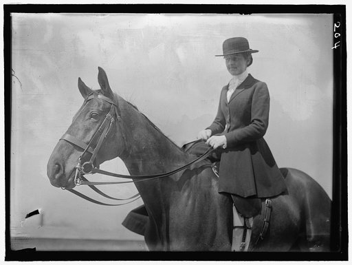 HORSE SHOWS. MISS HARRIET T. WADSWORTH