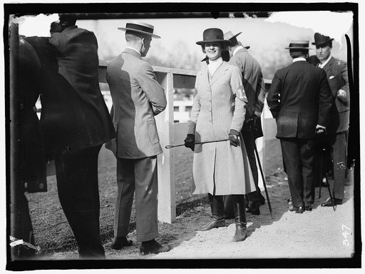 HORSE SHOWS. MISS MARTHA HAZARD, HURDLING AND ON FOOT