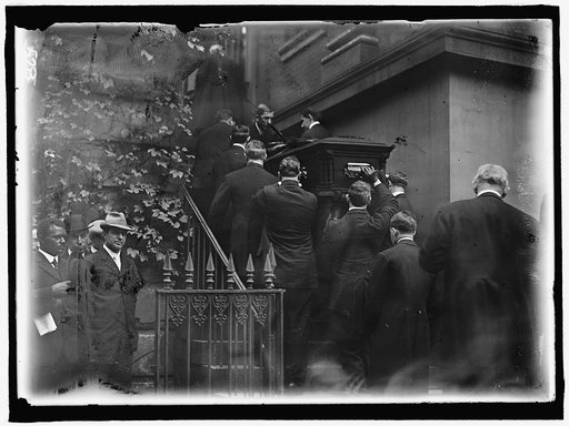 HARLAN, JOHN MARSHALL. ASSOCIATE JUSTICE, U.S. SUPREME COURT, 1877-1910. FUNERAL AT NEW YORK AVENUE PRESBYTERIAN CHURCH. CASKET