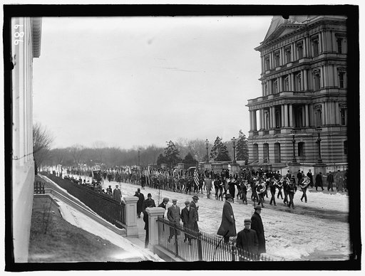 BOY SCOUTS. VISIT OF SIR ROBERT BADEN-POWELL TO D.C. REVIEWING PARADE FROM WHITE HOUSE PORTICO