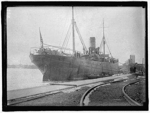 LEONIDAS, U.S.S. ARRIVING WITH MAST OF U.S.S. MAINE