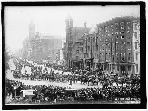 MAINE, U.S.S. FUNERAL SERVICES FOR VICTIMS